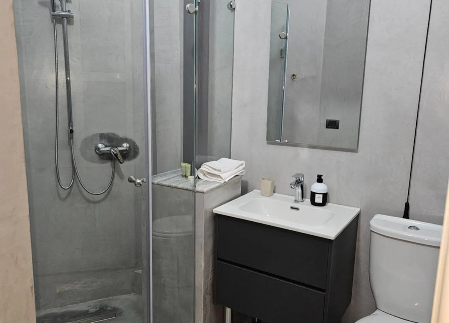 Vila Tafa Apartments Tirana Albania